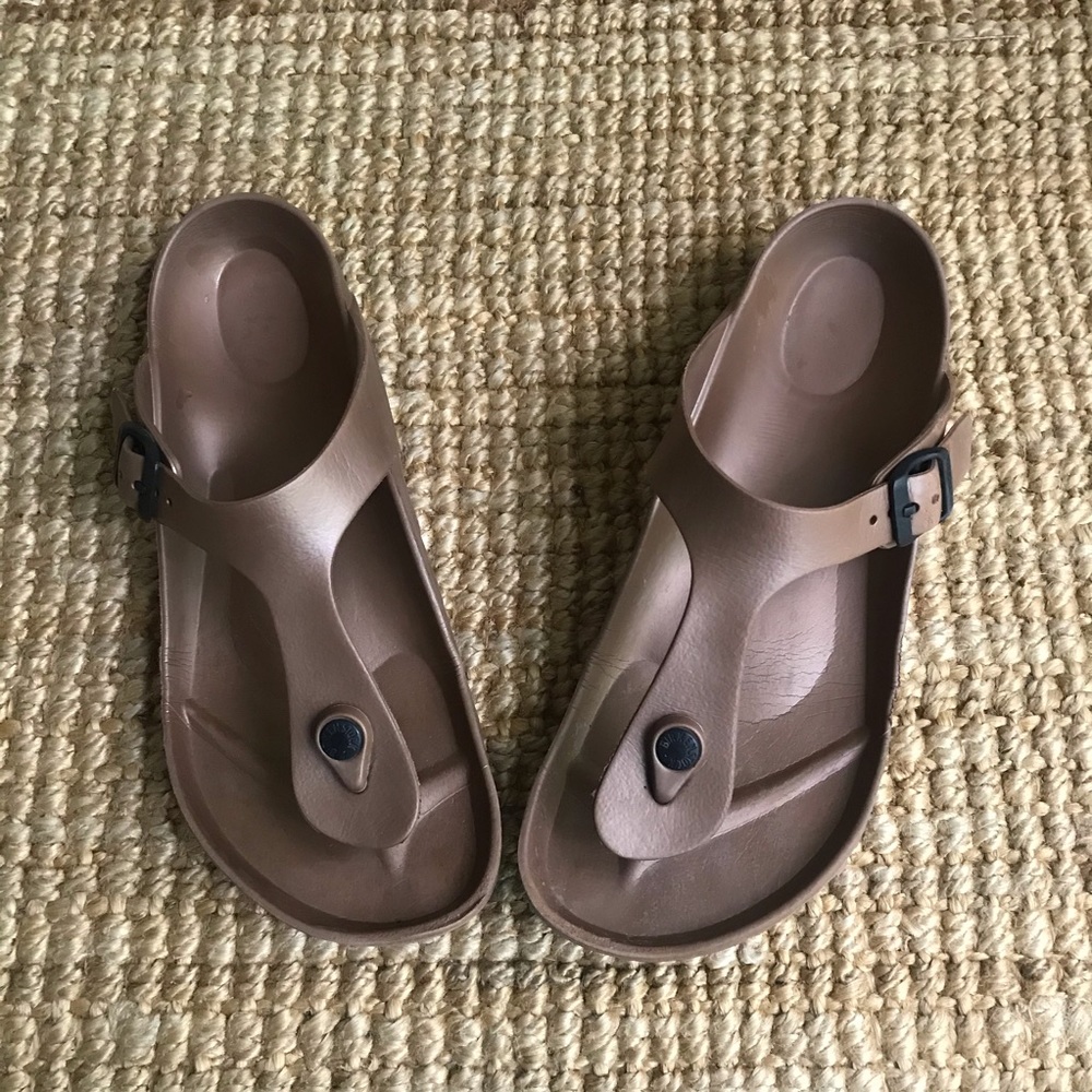 Birkenstock’s Birks Essential EVA Gizah Size 40